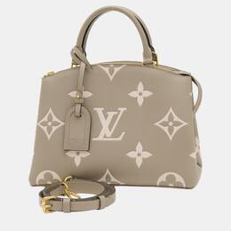 Louis Vuitton: Бежевая сумка 