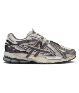NEW BALANCE: Кроссовки 