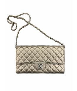 CHANEL: Клатч 