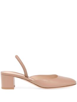 Gianvito Rossi: Бежевые туфли 