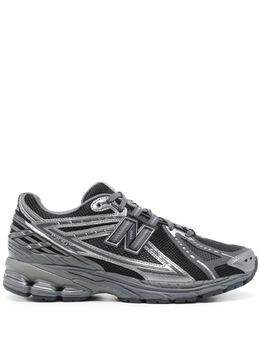 New Balance: Чёрные кроссовки  1906R