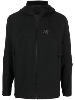 Arc'teryx: Чёрная куртка 