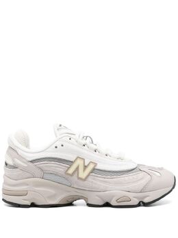 New Balance: Белые кроссовки 