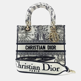 Dior: Чёрная сумка 