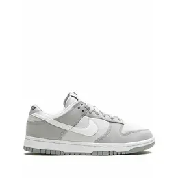 NIKE: Серые кроссовки  Dunk Low