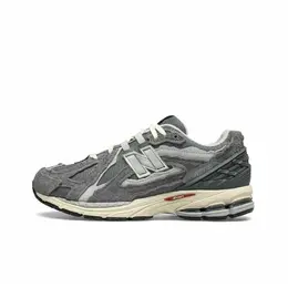 New Balance: Серые кроссовки  1906R