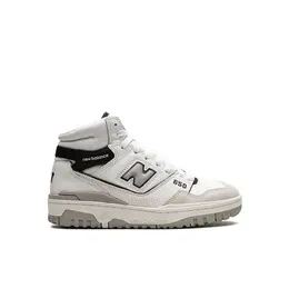 New Balance: Серебристые кроссовки 
