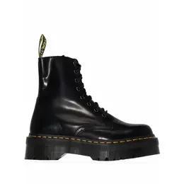 Dr. Martens: Чёрные ботинки  Jadon