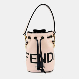 Fendi: Розовая сумка 