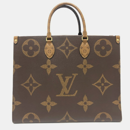 Louis Vuitton: Коричневая сумка 