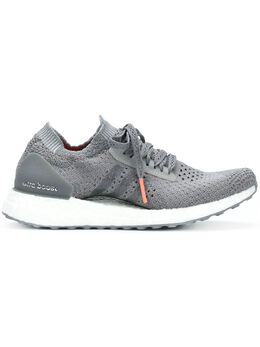 adidas: Кроссовки  UltraBoost