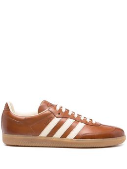 adidas: Коричневые кроссовки  Samba