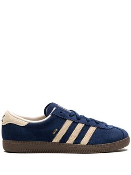 adidas: Синие кроссовки 