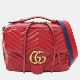 Gucci: Красная сумка  GG Marmont