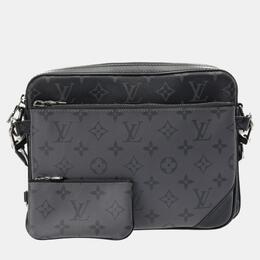 Louis Vuitton: Чёрная сумка 