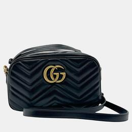 Gucci: Чёрная сумка  GG Marmont