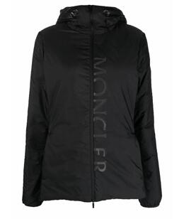 MONCLER: Пуховик 