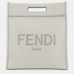 Fendi: Белая сумка 