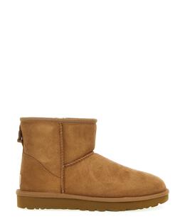 UGG AUSTRALIA: Ботинки 