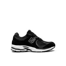 New Balance: Чёрные кроссовки  2002R