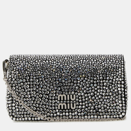 Miu Miu: Чёрная сумка 