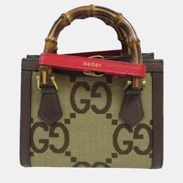 Gucci: Зелёная сумка  Bamboo