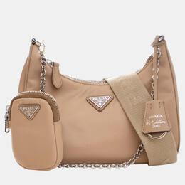 Prada: Бежевая сумка 