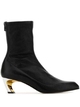 Alexander McQueen: Чёрные ботинки 