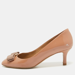 Salvatore Ferragamo: Розовые туфли  Vara Bow