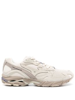 Mizuno: Бежевые кроссовки 