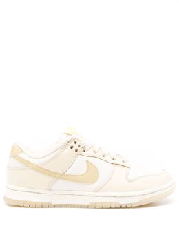 Nike: Светлые кроссовки  Dunk Low