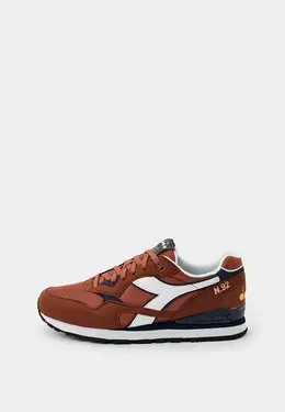 Diadora: Коричневые кроссовки 