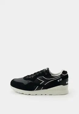 Diadora: Чёрные кроссовки 