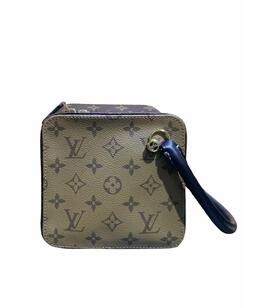 LOUIS VUITTON: Сумка 