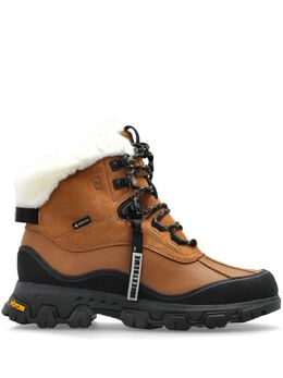 UGG: Коричневые ботинки 