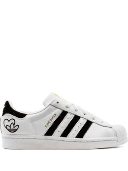 adidas: Белые кроссовки  Superstar