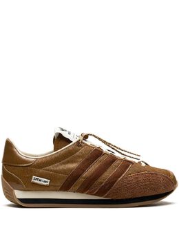 adidas: Коричневые кроссовки  X