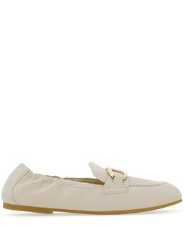 Ferragamo: Белые лоферы 