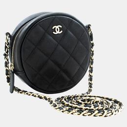 Chanel: Чёрная сумка 