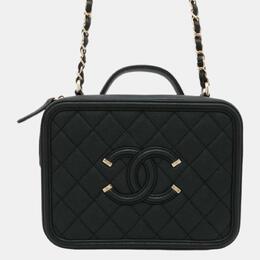 Chanel: Чёрная сумка 