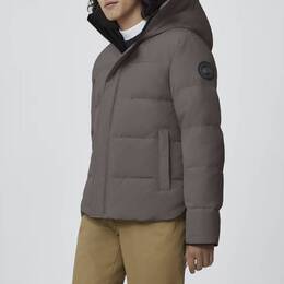 Canada Goose: Пуховик  MacMillan с капюшоном