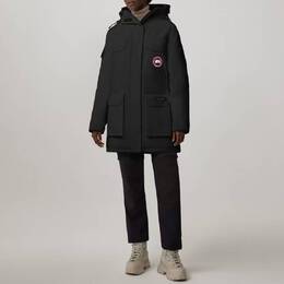 Canada Goose: Чёрный пуховик  Expedition