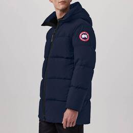 Canada Goose: Синее пальто 