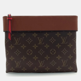 Louis Vuitton: Коричневый клатч  Pochette