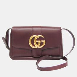 Gucci: Красная сумка  GG Marmont