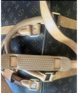 LOUIS VUITTON: Спортивная сумка 