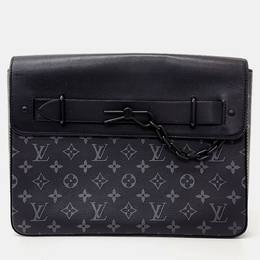 Louis Vuitton: Чёрная сумка  Pochette