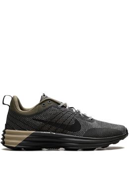 Nike: Тёмные кроссовки  SE