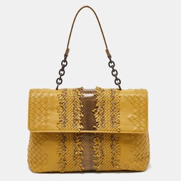 Bottega Veneta: Жёлтая сумка  Intrecciato