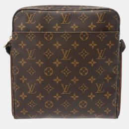 Louis Vuitton: Коричневая сумка 